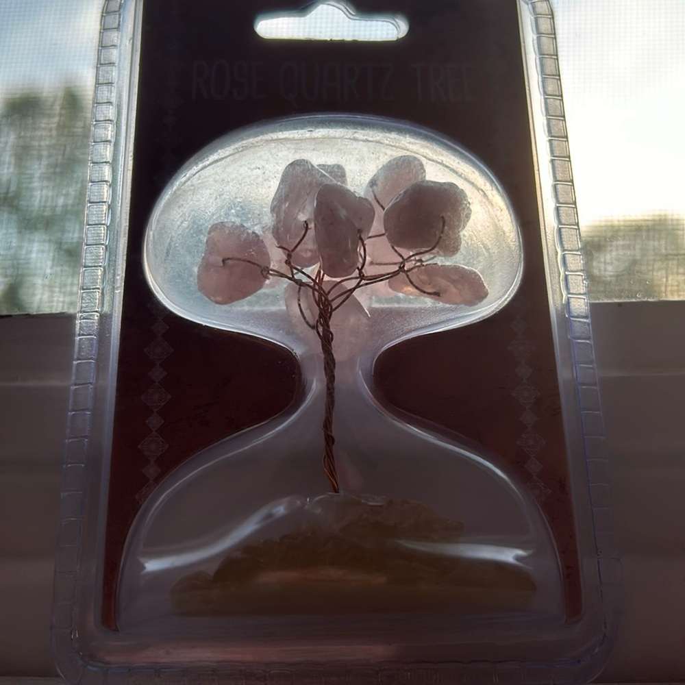 Mini Rose Quartz Tree